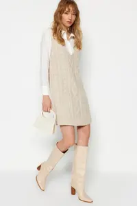 TRENDYOLMİLLA Stone Mini Braided Knitwear Gilet Dress - Image 4