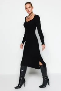 TRENDYOLMİLLA Black Midi Knitwear Heart Yaka Dress - Image 3