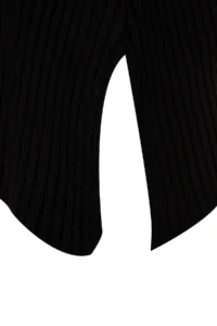 TRENDYOLMİLLA Black Midi Knitwear Heart Yaka Dress - Image 7