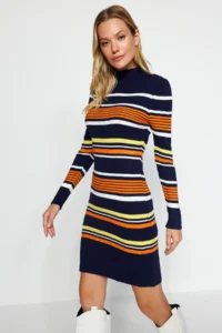 TRENDYOLMİLLA Navy Blue Mini Color Bloklu Dog collar Knit Dress - Image 3