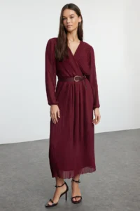 TRENDYOLMİLLA Burgundy Arched A Cut pleated Maxi Lined Siphon Flight Flight Weaving Dress