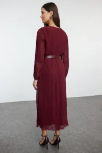 TRENDYOLMİLLA Burgundy Arched A Cut pleated Maxi Lined Siphon Flight Flight Weaving Dress - Image 5