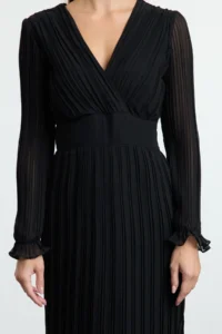 TRENDYOLMİLLA Black Belted pleated Lined Siphon Flight Flight Weaving Dress - Image 3