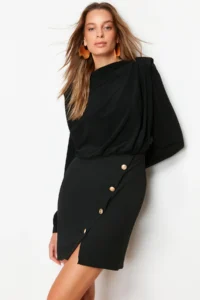 TRENDYOLMİLLA Black Body-Fitting Padded Button Detailed Mini Weaving Dress - Image 5