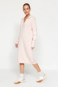 TRENDYOLMİLLA Powder Pink More Sustainable Midi Knitwear Soft textured Dress - Image 2
