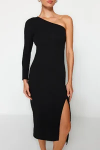 TRENDYOLMİLLA Black Asymmetric Neckline Fitted Slit Detailed Midi Knitting Dress - Image 9