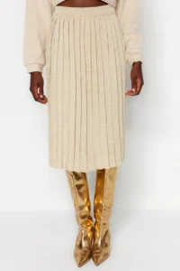 TRENDYOLMİLLA Stone Midi Simli pleated Knitwear Skirt - Image 6