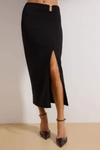 TRENDYOLMİLLA Black Crepe with buckle Slit detailed Maxi High Waist Flexible Knitting Skirt - Image 3
