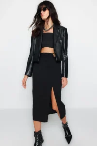 TRENDYOLMİLLA Black Crepe with buckle Slit detailed Maxi High Waist Flexible Knitting Skirt - Image 7