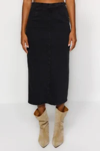 TRENDYOLMiLLA More Sustainable Black Stitching Detailed Midi Pen comfort/Flexible denim Skirt - Image 4