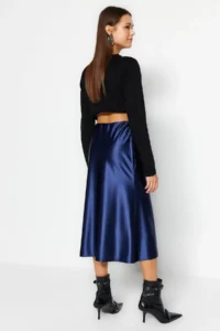 TRENDYOLMİLLA Indigo Satin A Cut/Life Form Midi Knitting Skirt - Image 13