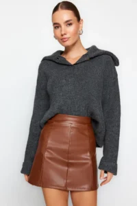 TRENDYOLMİLLA Brown Faux Leather High Waist Mini Knitting Skirt - Image 2