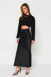 TRENDYOLMiLLA Black Fish Kesim Satin Maxi Size Weaving Skirt - Image 2