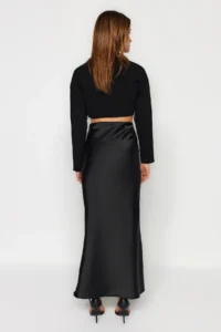 TRENDYOLMiLLA Black Fish Kesim Satin Maxi Size Weaving Skirt - Image 7