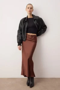 TRENDYOLMiLLA Dark Brown Fish Kesim Satin Maxi Size Weaving Skirt - Image 2