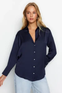 TRENDYOLMİLLA Navy Blue Oversized/Wide Pattern Satin Weaving Shirt - Image 3