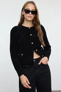 TRENDYOLMİLLA Black Premium Yarn/Special Yarn Pocket Detail Knitwear Cardigan - Image 2