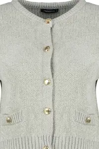 TRENDYOLMİLLA Gray Crop Premium Yarn/Special Yarn Pocket Detail Knitwear Cardigan - Image 7