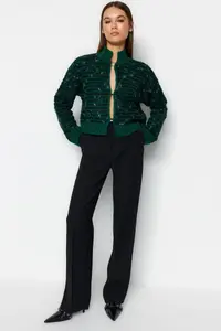 TRENDYOLMİLLA Green Soft textured gradient Knitwear Cardigan - Image 3
