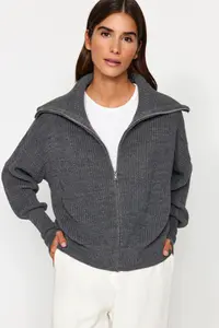 TRENDYOLMİLLA anthracite Wide Pattern Turndown collar Zippered Knitwear Cardigan