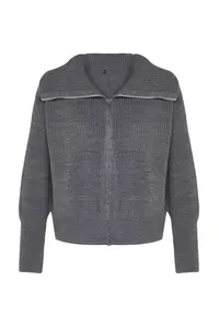 TRENDYOLMİLLA anthracite Wide Pattern Turndown collar Zippered Knitwear Cardigan - Image 7