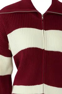 TRENDYOLMİLLA Burgundy*001 Wide Pattern Striped Turndown collar Zippered Knitwear Cardigan - Image 6