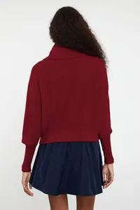 TRENDYOLMİLLA Burgundy Wide Pattern Turndown collar Zippered Knitwear Cardigan - Image 5