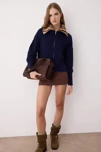 TRENDYOLMİLLA Navy Blue*002 Wide Pattern Leopard Patterned Turndown collar Zippered Knitwear Cardigan - Image 2