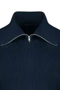 TRENDYOLMİLLA Navy Blue Wide Pattern Turndown collar Zippered Knitwear Cardigan - Image 12