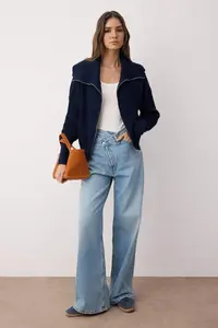 TRENDYOLMİLLA Navy Blue Wide Pattern Turndown collar Zippered Knitwear Cardigan - Image 7