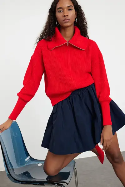 TWOAW24HI00072-RED_1
