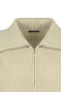 TRENDYOLMİLLA Stone Wide Pattern Turndown collar Zippered Knitwear Cardigan - Image 8