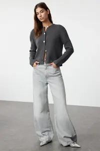 TRENDYOLMİLLA Anthracite Basic Jacket Look Knitwear Cardigan - Image 2