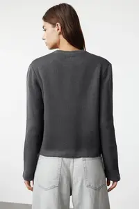 TRENDYOLMİLLA Anthracite Basic Jacket Look Knitwear Cardigan - Image 5