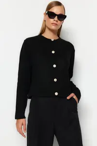 TRENDYOLMİLLA Black Basic Jacket Look Knitwear Cardigan - Image 7