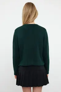 TRENDYOLMİLLA Emerald Green Basic Jacket Look Knitwear Cardigan - Image 5