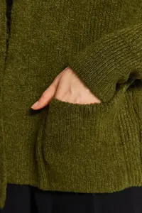 TRENDYOLMİLLA Khaki Wide Pattern Soft textured Pocket Detail Knitwear Cardigan - Image 4
