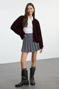 TRENDYOLMİLLA Brown Wide Pattern Bomber Jacket Jacket Collar Zippered Knitwear Cardigan - Image 2