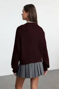 TRENDYOLMİLLA Brown Wide Pattern Bomber Jacket Jacket Collar Zippered Knitwear Cardigan - Image 5