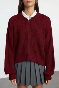 TRENDYOLMİLLA Burgundy Wide Pattern Bomber Jacket Jacket Collar Zippered Knitwear Cardigan - Image 3