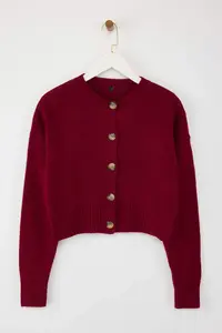 TRENDYOLMİLLA Burgundy Crop Soft textured buttoned Knitwear Cardigan - Image 5