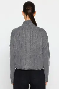 TRENDYOLMİLLA Anthracite Crop Soft textured Zippered Hair Braided Knitwear Cardigan - Image 5