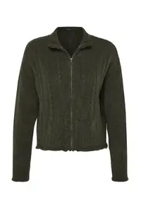 TRENDYOLMİLLA Khaki Crop Soft textured Zippered Hair Braided Knitwear Cardigan - Image 7