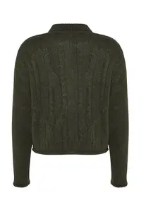 TRENDYOLMİLLA Khaki Crop Soft textured Zippered Hair Braided Knitwear Cardigan - Image 9