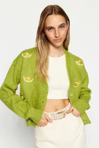 TRENDYOLMİLLA Green Soft textured Embroidery Detailed V-neck Knitwear Cardigan - Image 2