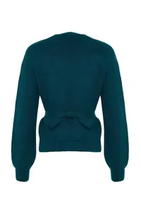 TRENDYOLMİLLA Oil Soft textured Double breasted Collar Knitwear Cardigan - Image 7