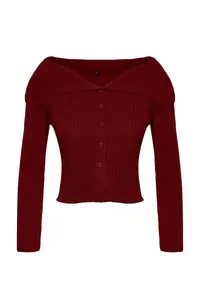 TRENDYOLMİLLA Burgundy Crop Turndown collar Knitwear Cardigan - Image 7