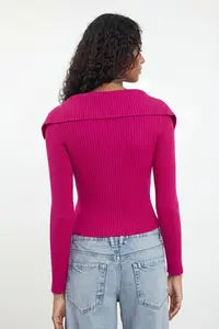 TRENDYOLMİLLA Fuchsia Crop Turndown collar Knitwear Cardigan - Image 5