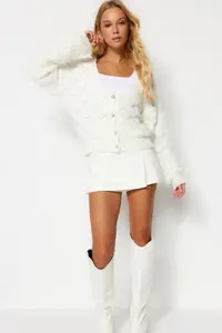 TRENDYOLMİLLA Ecru Cellular/Delikli V-neck Knitwear Cardigan