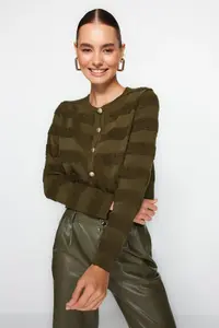 TRENDYOLMİLLA Khaki Crew Neck Jacket Look Knitwear Cardigan - Image 3